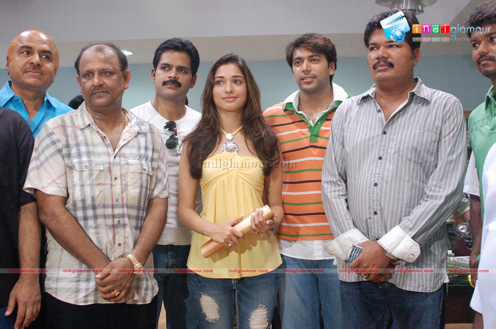 Thillalangadi Movie Launch Event hd photo